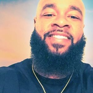 Meet your Posher, Devonte